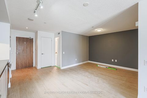 Photo 10 at 616 - 75 Queens Wharf Road, Waterfront Communities C1, Toronto