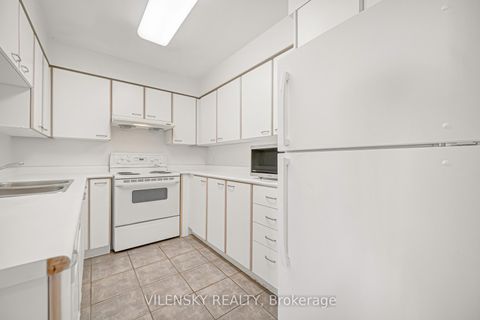 Photo 13 at 1206 - 256 Doris Avenue, Willowdale East, Toronto