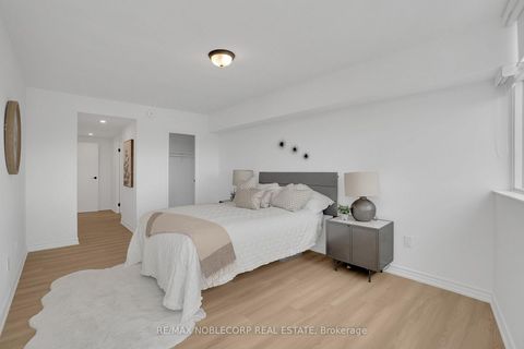 Photo 17 at 901 - 3131 Bridletowne Circle, L'Amoreaux, Toronto