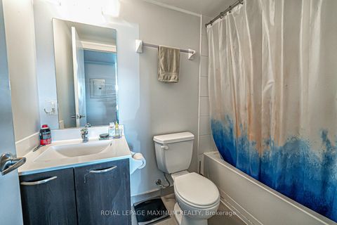 Photo 17 at 617 - 38 Joe Shuster Way, South Parkdale, Toronto