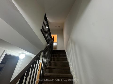 Photo 4 at 15 - 29 Island Road, West Hill, Toronto