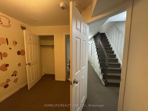 Photo 13 at 15 - 29 Island Road, West Hill, Toronto