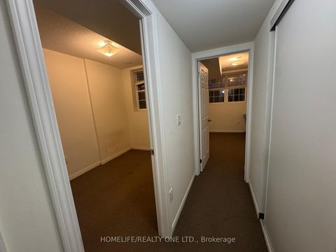 Photo 14 at 15 - 29 Island Road, West Hill, Toronto