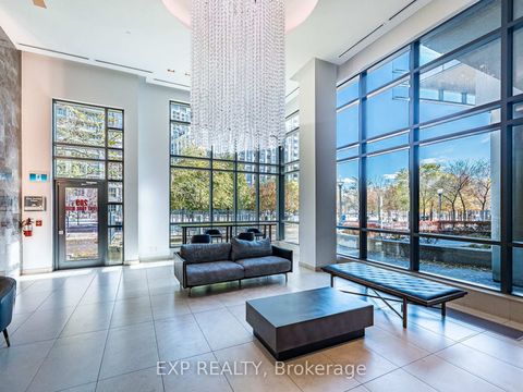 Photo 2 at 167 - 209 Fort York Boulevard, Niagara, Toronto