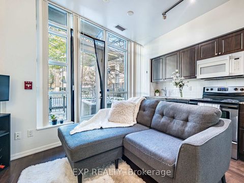 Photo 10 at 167 - 209 Fort York Boulevard, Niagara, Toronto