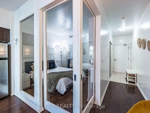 Photo 13 at 167 - 209 Fort York Boulevard, Niagara, Toronto