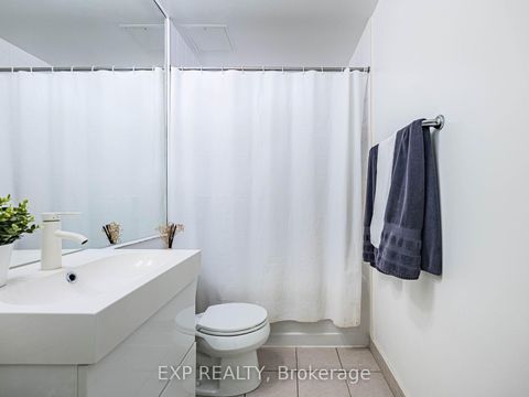 Photo 16 at 167 - 209 Fort York Boulevard, Niagara, Toronto