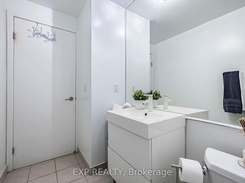 Photo 17 at 167 - 209 Fort York Boulevard, Niagara, Toronto