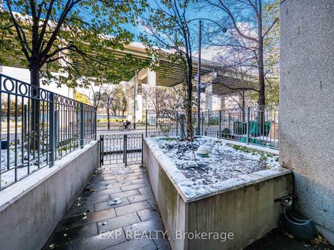 Photo 18 at 167 - 209 Fort York Boulevard, Niagara, Toronto