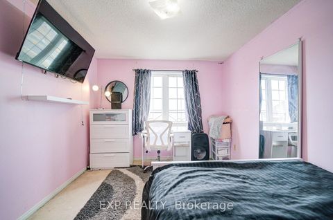 Photo 16 at 163 Sassafras Circle, Patterson, Vaughan