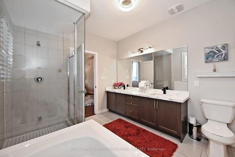 Photo 27 at 14 Beaconsfield Drive, Kleinburg, Vaughan