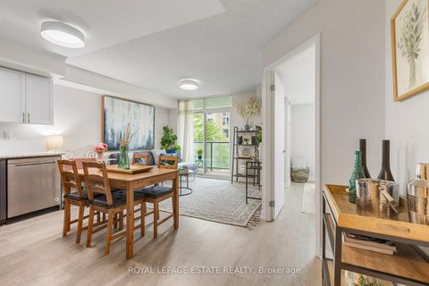 Photo 2 at 206 - 816 Lansdowne Avenue, Junction, Toronto