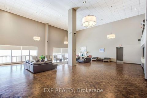 Photo 26 at 2017 - 33 Harbour Square, Waterfront Communities C1, Toronto