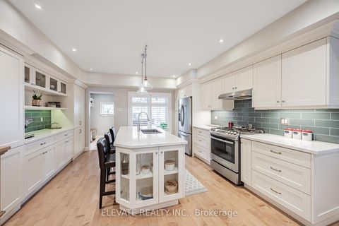 Photo 7 at 84 Indian Road, Swansea, Toronto