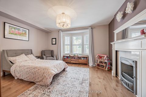 Photo 11 at 84 Indian Road, Swansea, Toronto