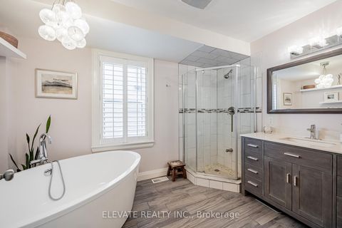 Photo 14 at 84 Indian Road, Swansea, Toronto