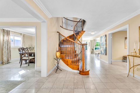 Photo 4 at 22 Larratt Lane, Westbrook, Richmond Hill