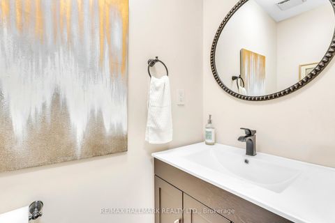 Photo 12 at 22 Larratt Lane, Westbrook, Richmond Hill