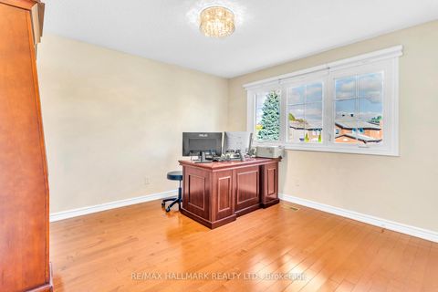 Photo 29 at 22 Larratt Lane, Westbrook, Richmond Hill