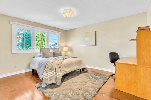 Photo 30 at 22 Larratt Lane, Westbrook, Richmond Hill