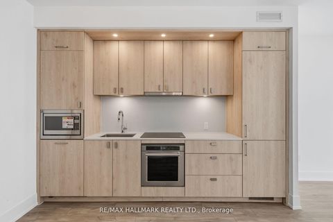 Photo 5 at 1906 - 10 Inn On The Park Drive, Don Mills, Toronto