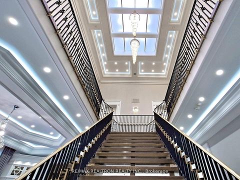 Photo 6 at 14358 Bathurst Street, Rural King, King