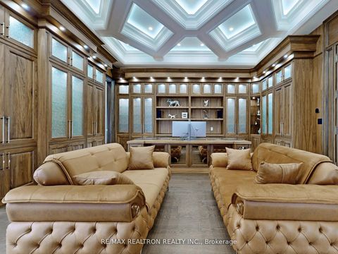 Photo 14 at 14358 Bathurst Street, Rural King, King