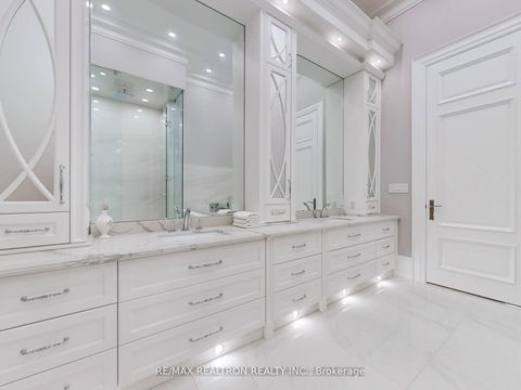 Photo 19 at 14358 Bathurst Street, Rural King, King