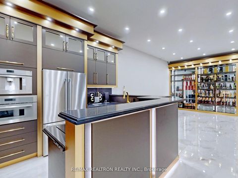 Photo 34 at 14358 Bathurst Street, Rural King, King