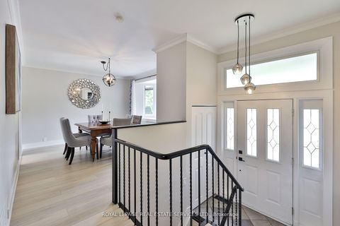 Photo 2 at 45 Doonaree Drive, Donalda, Toronto