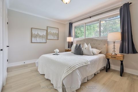 Photo 17 at 45 Doonaree Drive, Donalda, Toronto