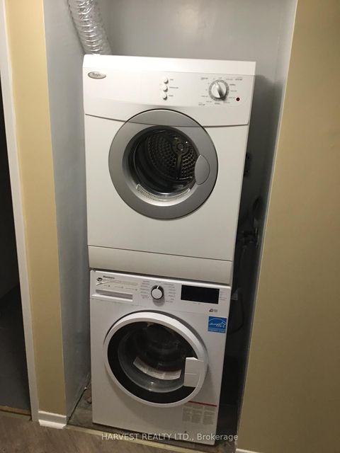 Photo 9 at 1715 - 1001 Bay Street, Bay Street Corridor, Toronto