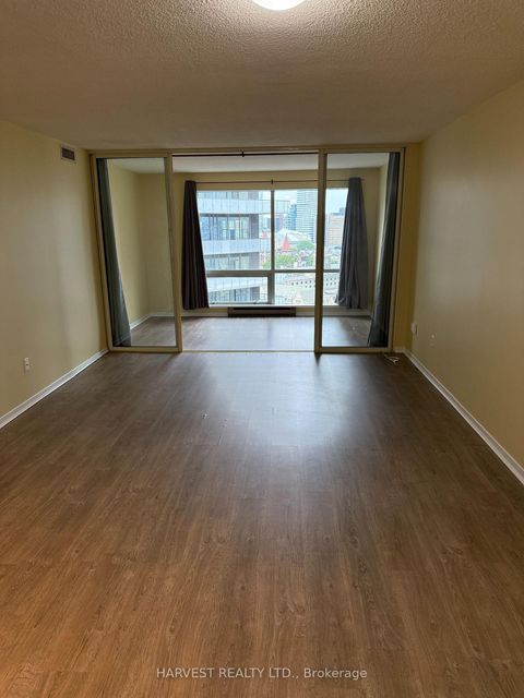 Photo 15 at 1715 - 1001 Bay Street, Bay Street Corridor, Toronto