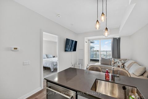 Photo 3 at 215 - 8960 Jane Street, Concord, Vaughan