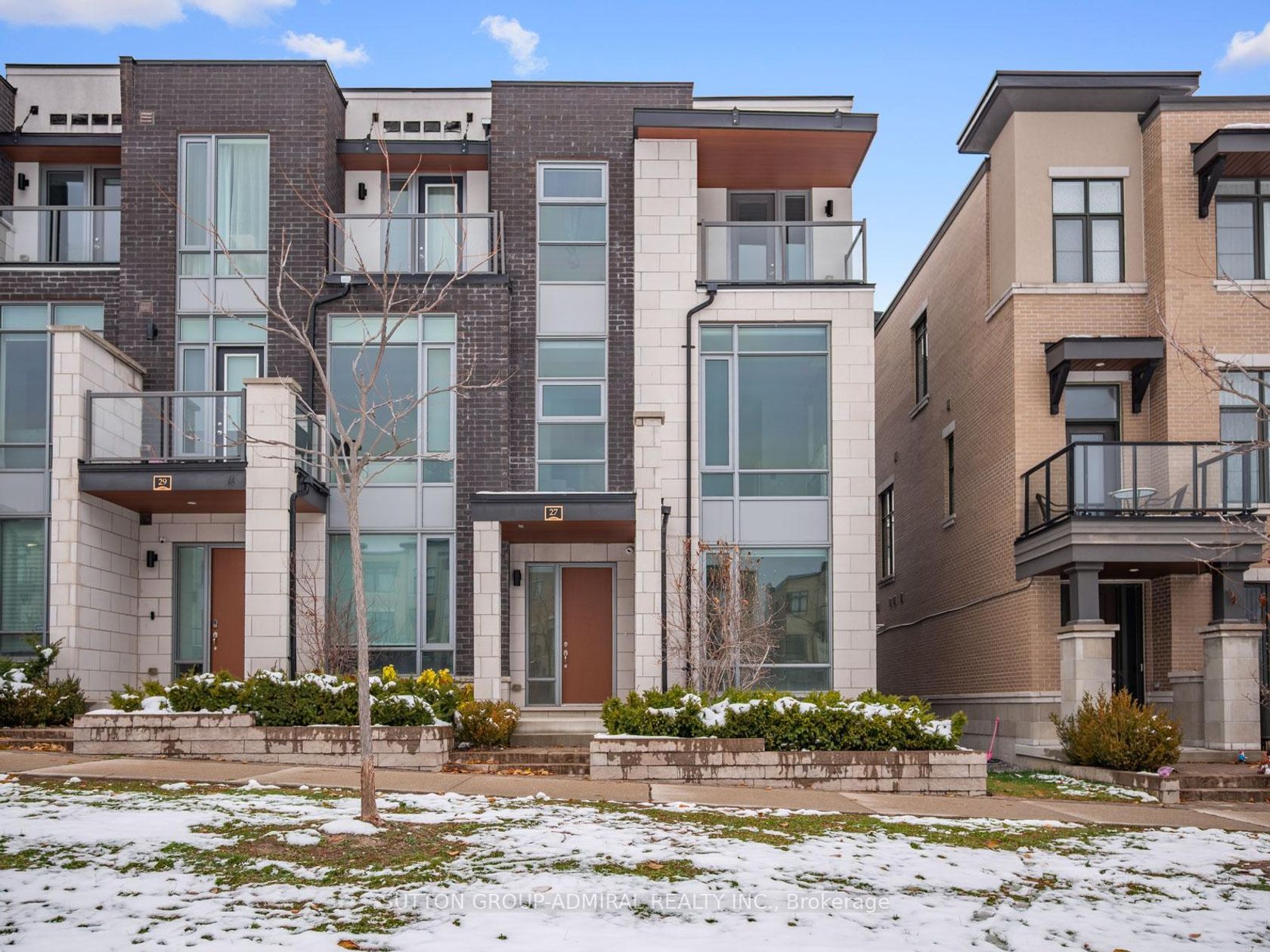 27 Adaskin Avenue, Patterson, Vaughan 