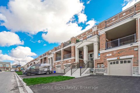 Photo 2 at 49 Burnhamthorpe Road E, GO Glenorchy, Oakville