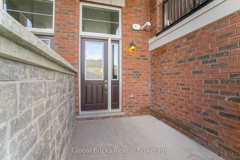 Photo 3 at 49 Burnhamthorpe Road E, GO Glenorchy, Oakville