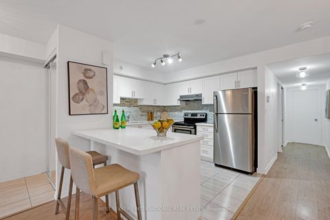 Photo 10 at C07 - 26 Bruce Street, East Woodbridge, Vaughan