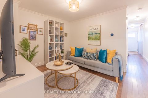 Photo 9 at 37 Florence Crescent, Smythe, Toronto