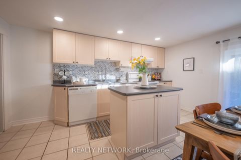 Photo 10 at 37 Florence Crescent, Smythe, Toronto