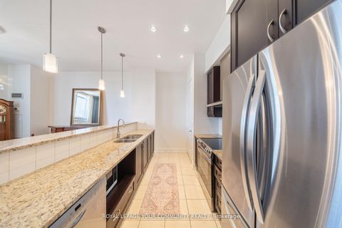 Photo 12 at PH01 - 9245 Jane Street, Maple, Vaughan