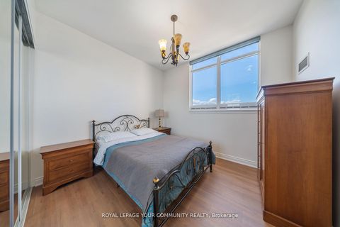 Photo 30 at PH01 - 9245 Jane Street, Maple, Vaughan
