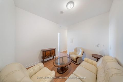 Photo 36 at PH01 - 9245 Jane Street, Maple, Vaughan