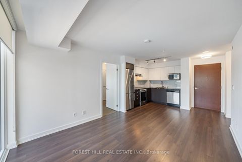 Photo 3 at 423 - 120 Varna Drive, Lawrence, Toronto