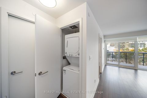 Photo 15 at 423 - 120 Varna Drive, Lawrence, Toronto
