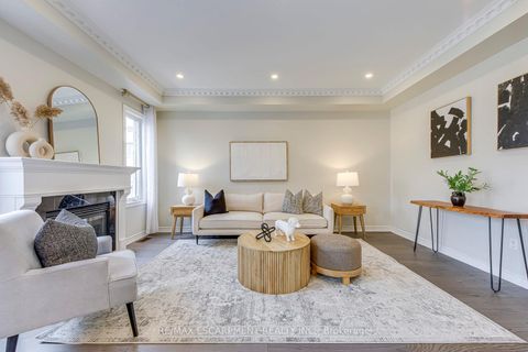 Photo 10 at 470 Peter Rupert Avenue, Patterson, Vaughan