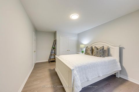 Photo 34 at 470 Peter Rupert Avenue, Patterson, Vaughan