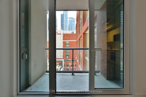 Photo 15 at 1111 - 108 Peter Street, Waterfront Communities C1, Toronto