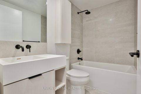 Photo 18 at 1111 - 108 Peter Street, Waterfront Communities C1, Toronto