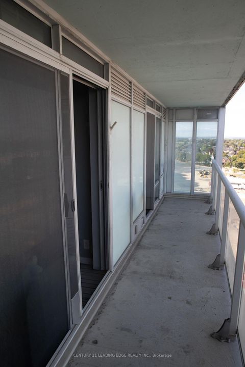 Photo 2 at 1109W - 565 Wilson Avenue, Clanton Park, Toronto